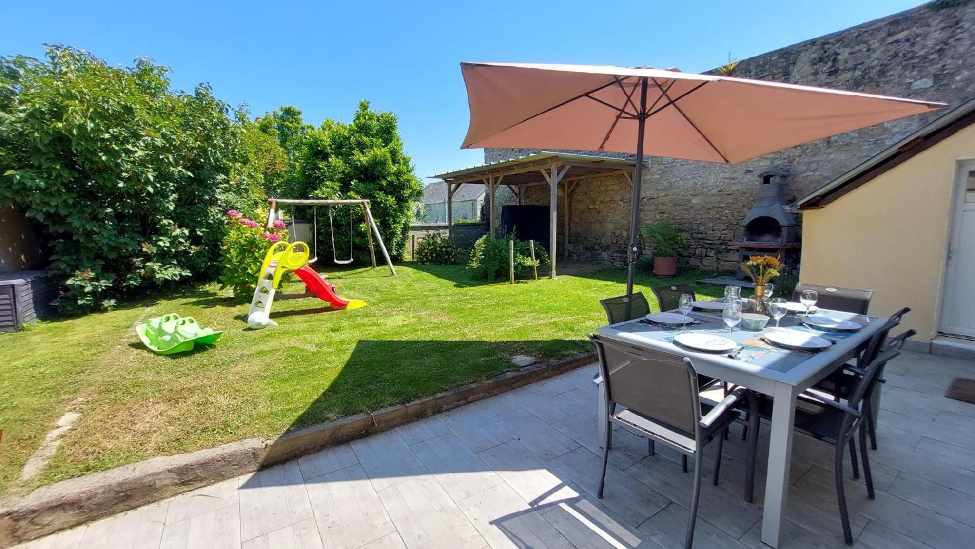 Le So Wild, Maison Avec Jardin Clos, Terrasse Amenagee, 5 Mn A Pied Commerce, Terrain De Tennis, A 800 M De La Plage D'Omaha Beach Jeux Arcade, Jouets, Materiel Jeunes Enfants Enfants, Table Ping-Pong Vierville-sur-Mer Dış mekan fotoğraf